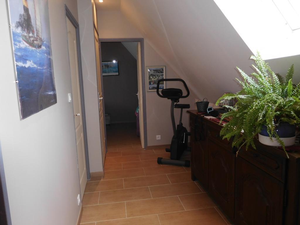 Les Gites De Kerroyal Garlan Exterior photo